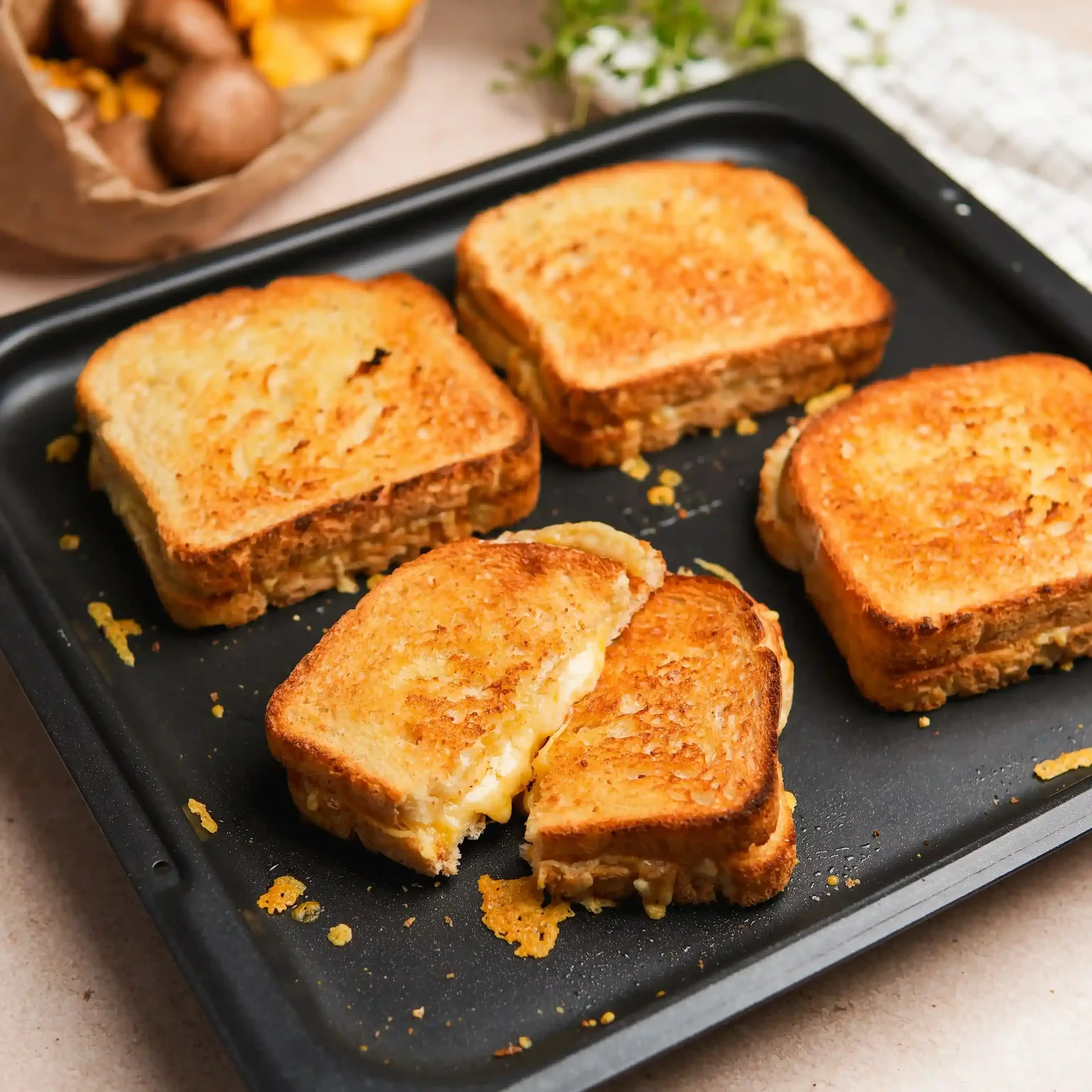 onesheet-stekplat-grilled-cheese-2